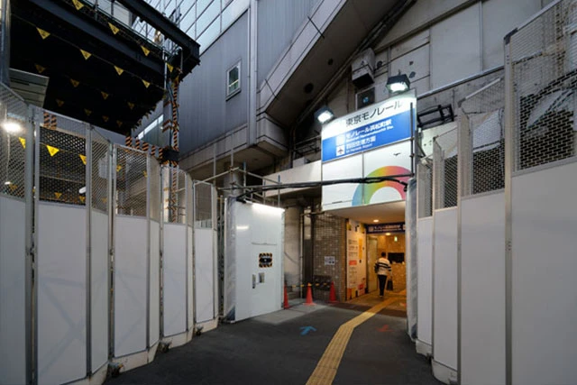 東京モノレール浜松町駅
