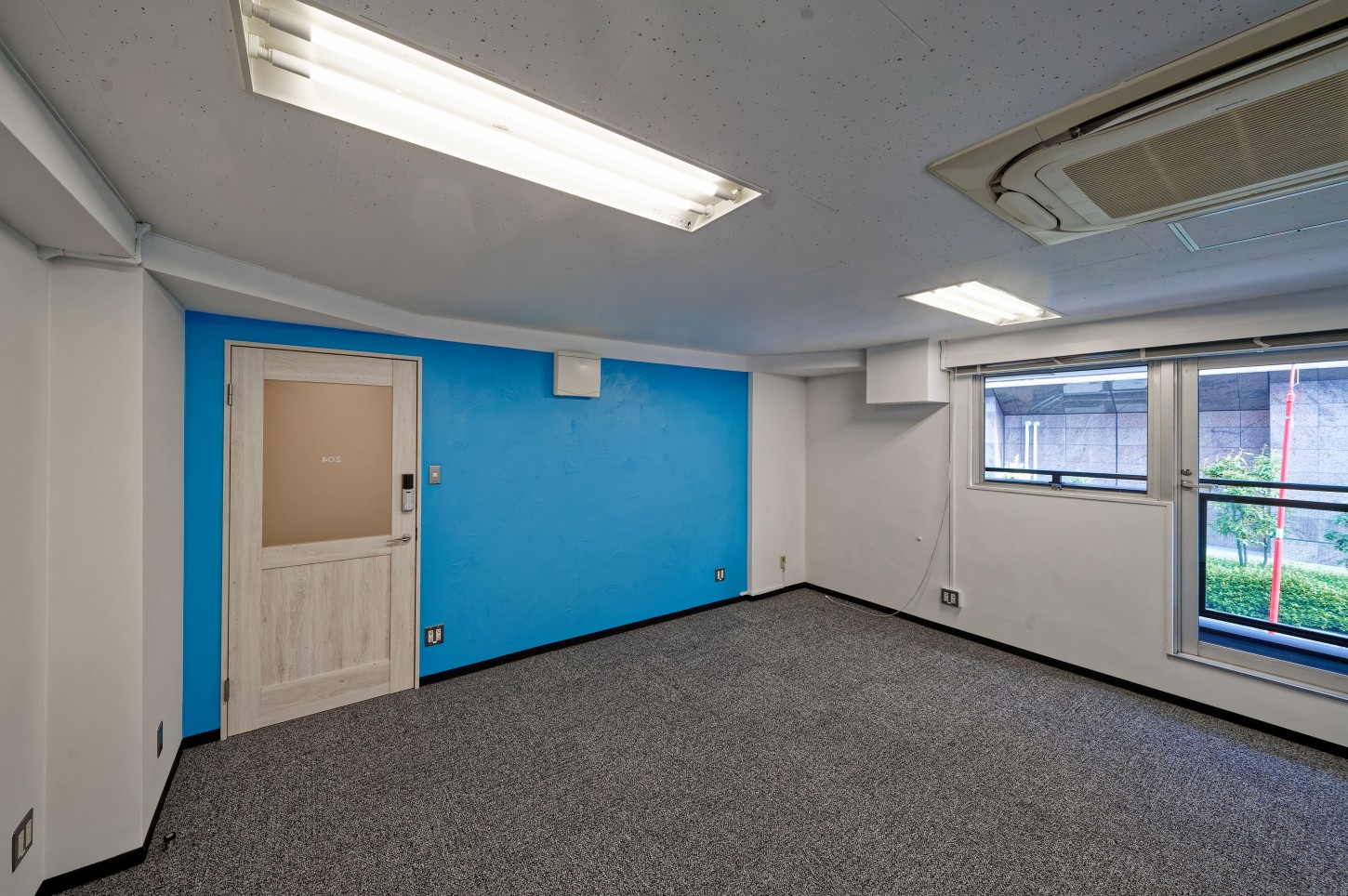 PREMIUM OFFICE 麹町のオフィス空間